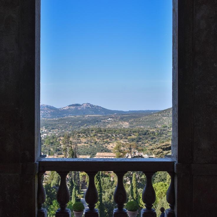 Outdoor terrace seating suitable for families in London